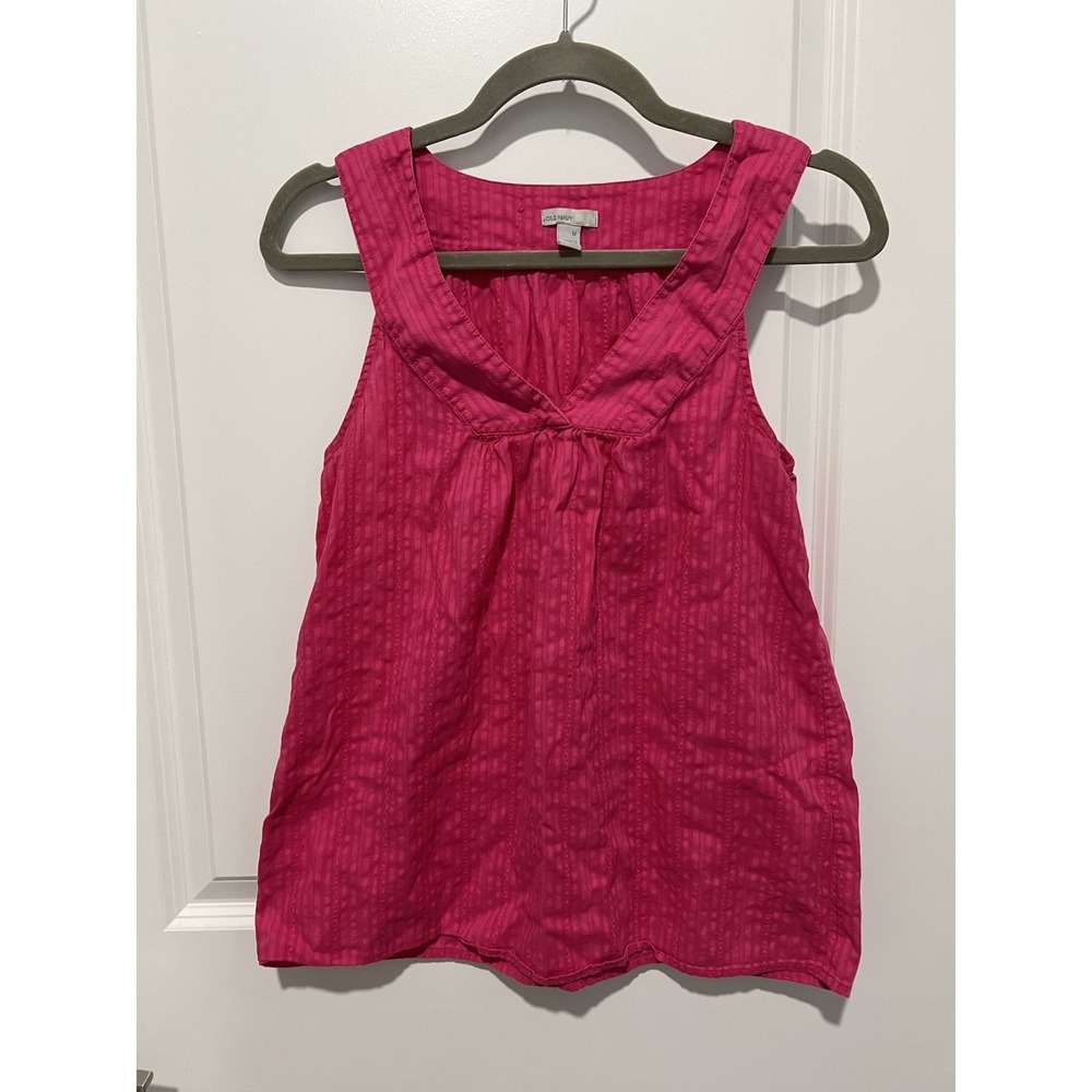Old Navy Women's Tank - Size Medium - Y2K - Vintage - Bright Pink - 100% Cotton‎